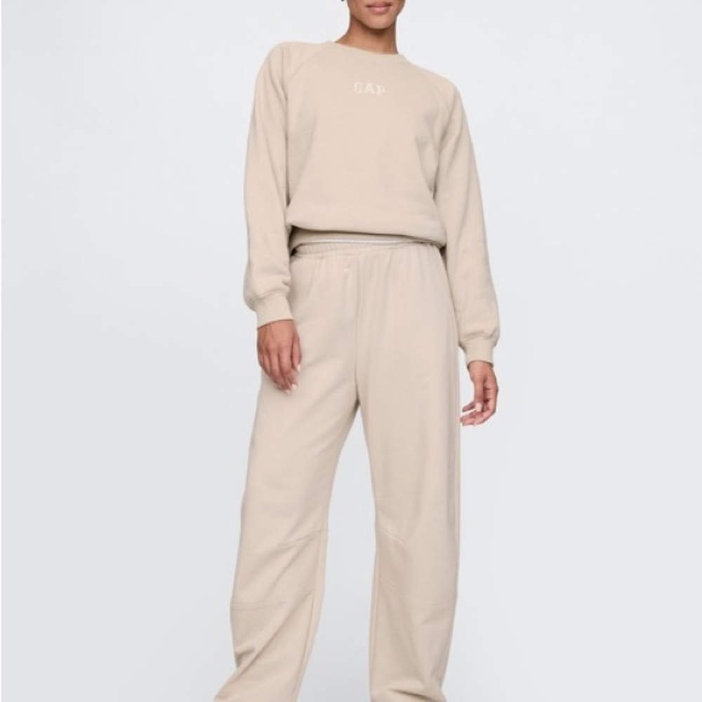 GAP Women's Beige Joggers